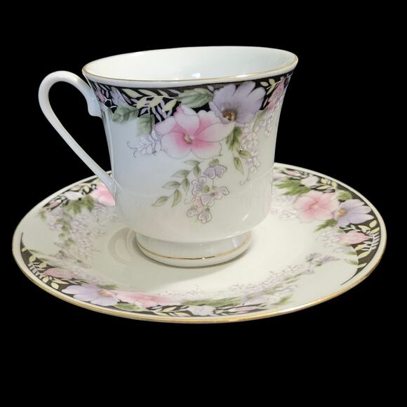 Set of 4 Floral China Teacup & Saucer Sets Pink Purple Flowers Gold Trim - Picture 3 of 4